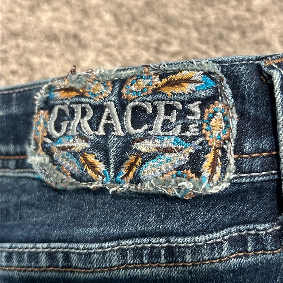 Grace in LA Tribal Feather Embroidered Skirt XL - Picture 3 of 6